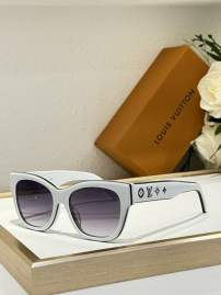 Picture of Louis Vuitton Sunglasses _SKUfw77619507fw